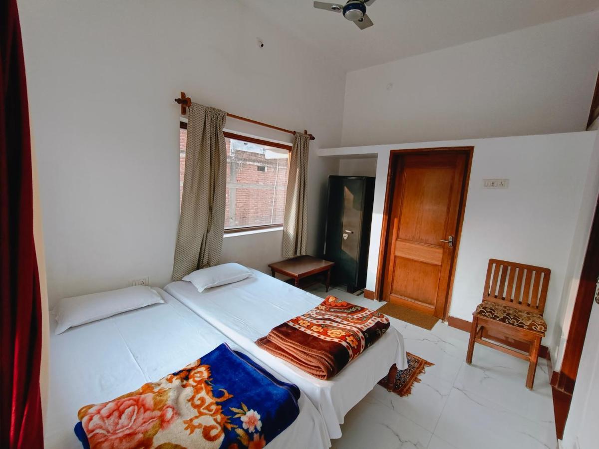 The Gupta Guest House 菩提伽耶 外观 照片